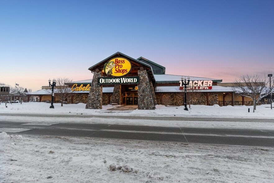 More Photos Of ,  General Retail For Sale