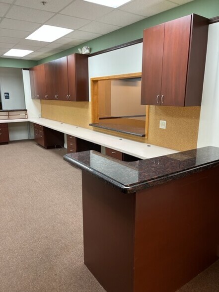 More Photos Of 6435-6471 W Commercial Blvd, Tamarac Medical For Lease