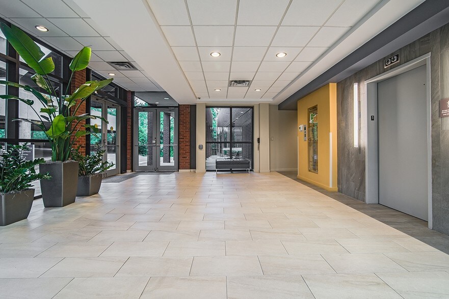 More Photos Of 1002 N Church St, Greensboro Medical For Lease