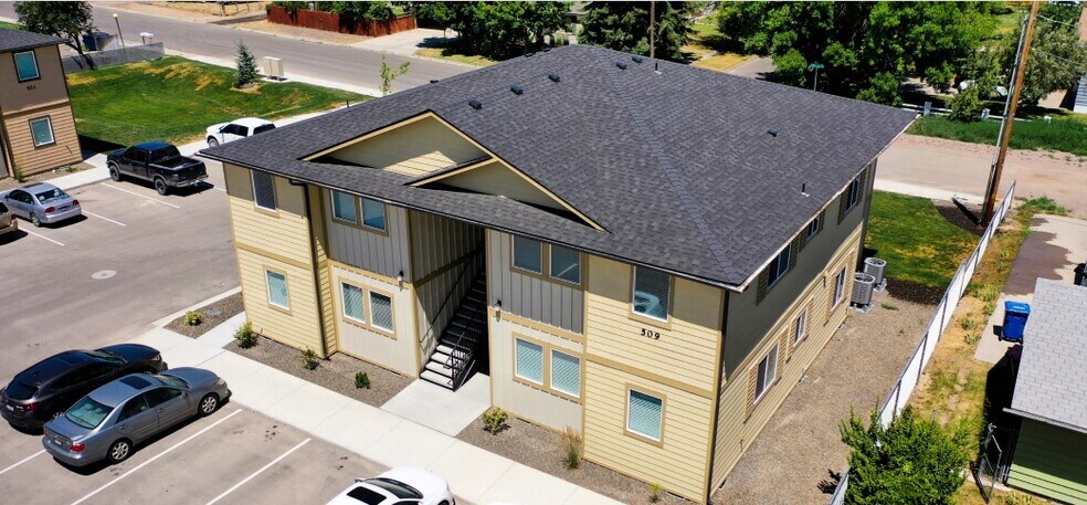 Primary Photo Of 509-523 Rose St N, Twin Falls Apartments For Sale