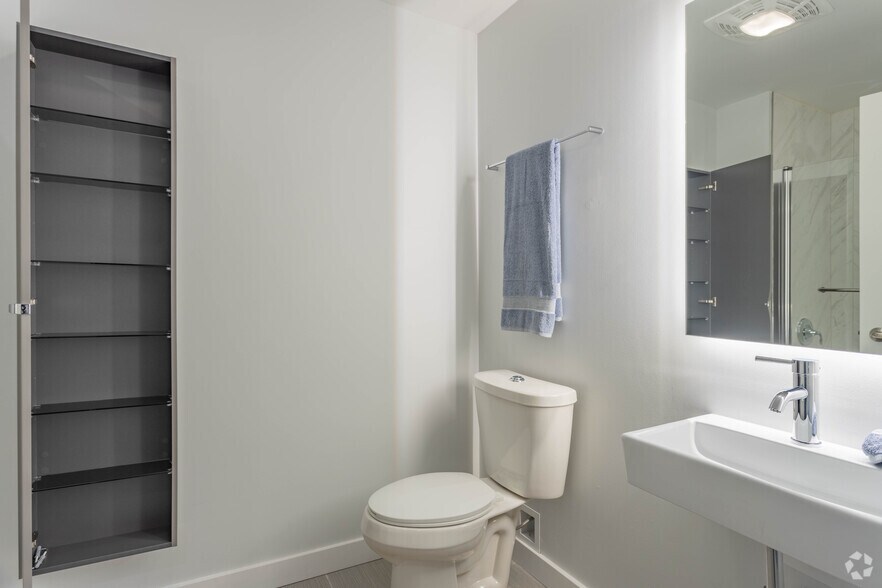 More Photos Of 159 S Main St, Akron Apartments For Lease