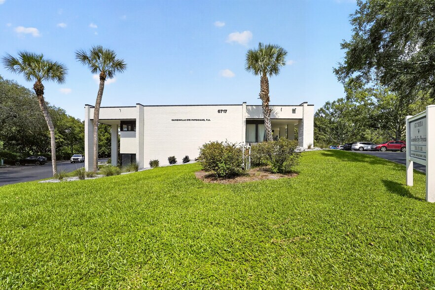 More Photos Of 6717 NW 11th Pl, Gainesville Medical For Lease