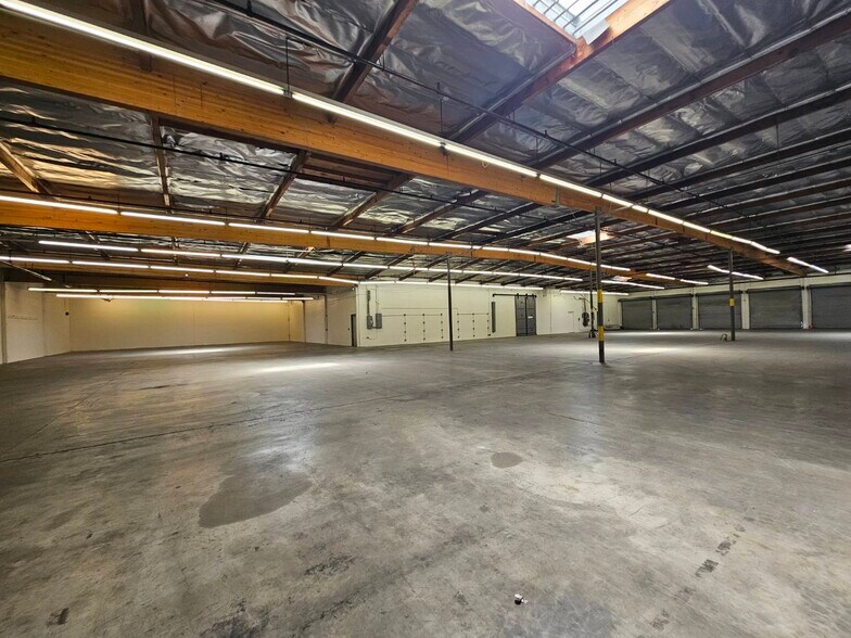 More Photos Of 13725-13731 Proctor Ave, City of Industry Warehouse For Lease