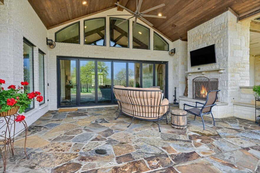 More Photos Of 8301 Stephens Ranch Rd, Pilot Point Land For Sale