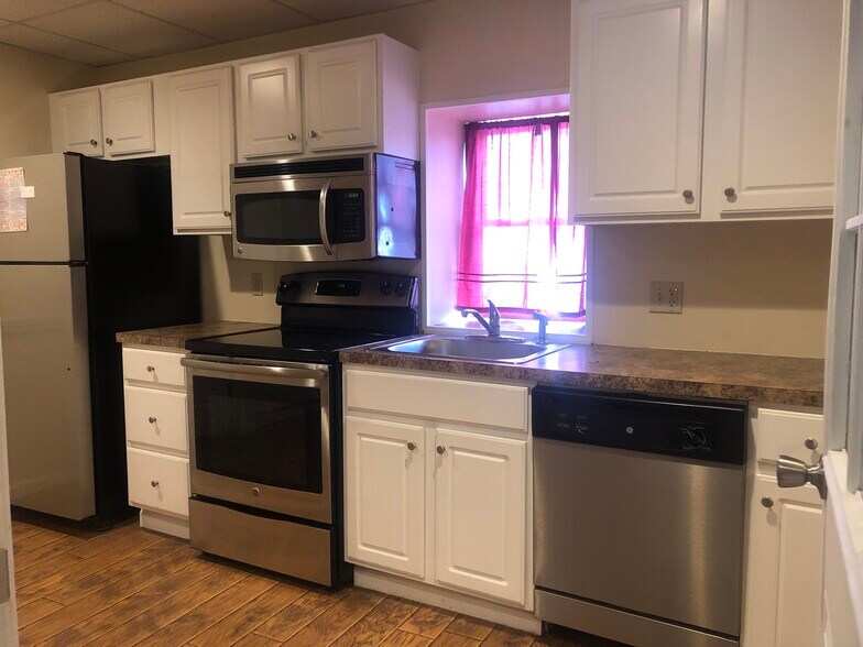 More Photos Of 31-35 Tioga, Tunkhannock Office Residential For Sale