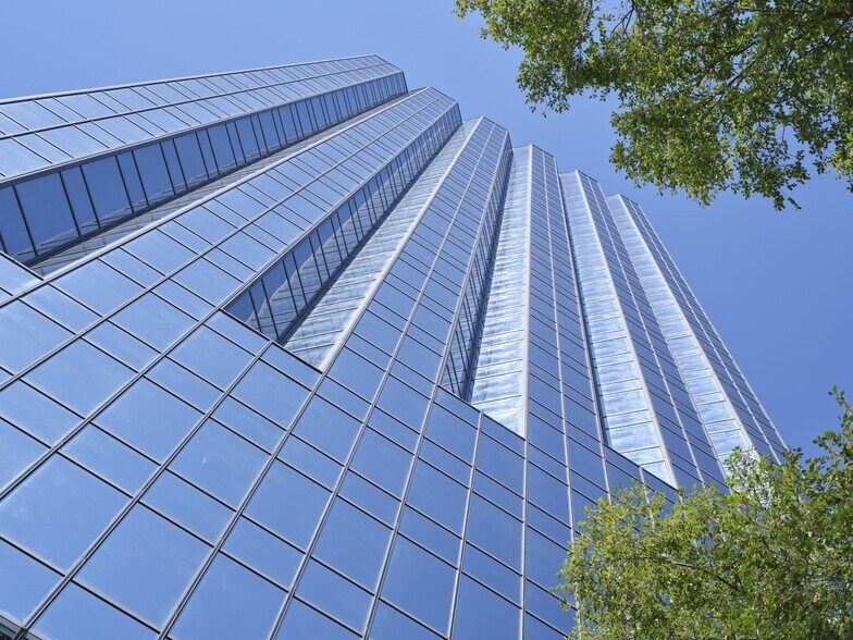 More Photos Of 950 E Paces Ferry Rd NE, Atlanta Office For Lease