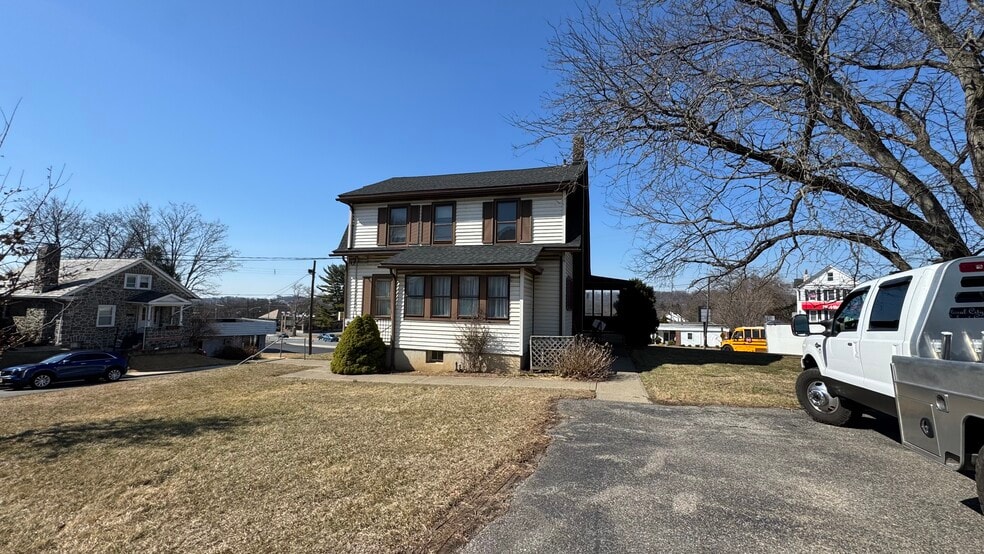 More Photos Of 522 Memorial Pky, Phillipsburg Office Residential For Sale