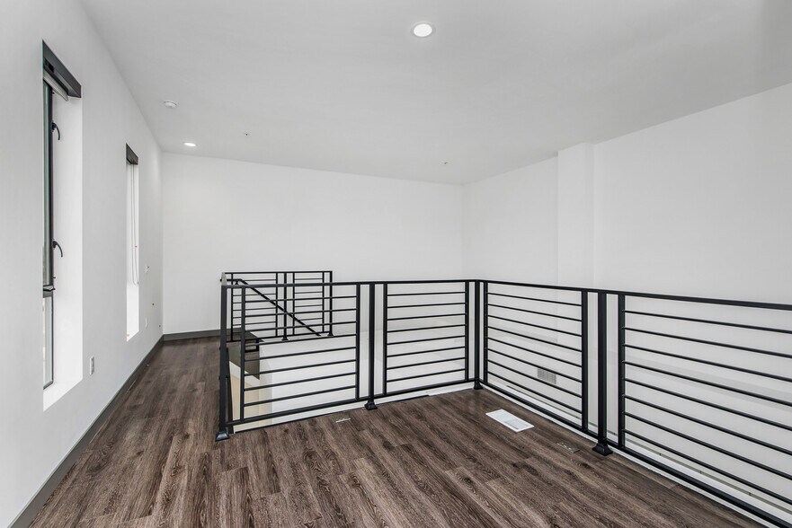 More Photos Of 644 N Normandie Ave, Los Angeles Apartments For Sale