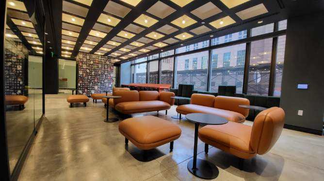 More Photos Of 711 Louisiana St, Houston Office For Lease