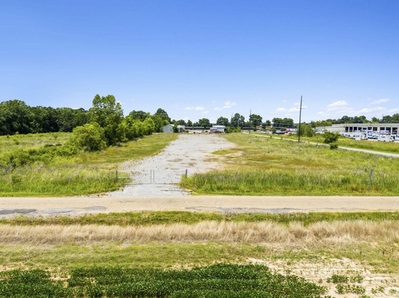 More Photos Of 6736 & 6742 Millhaven Rd, Monroe Warehouse For Sale