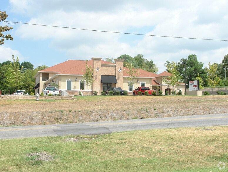 More Photos Of 216-222 E Township St, Fayetteville Medical For Sale
