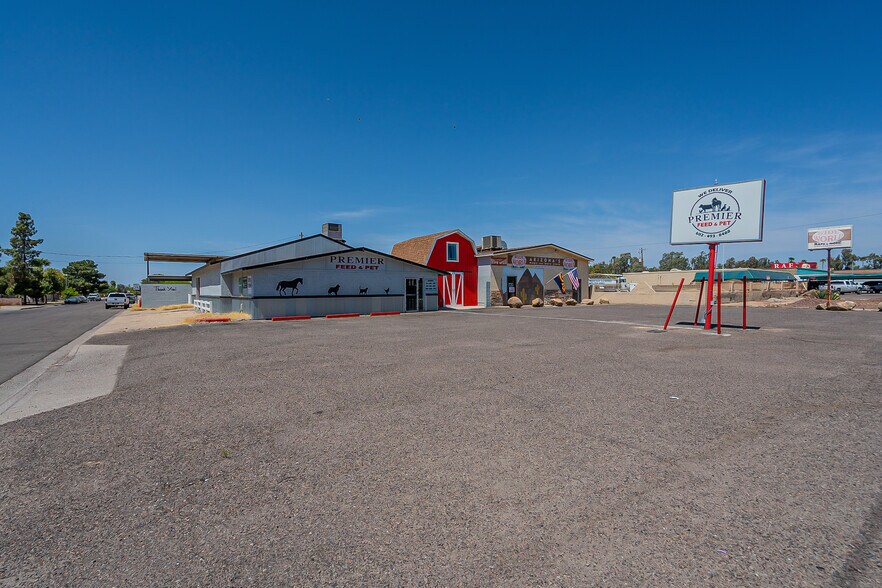More Photos Of 17230 Cave Creek Rd, Phoenix Storefront For Lease