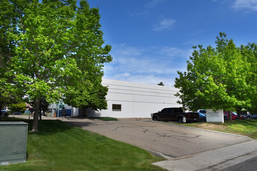 More Photos Of 405 S Pierce Ave, Louisville Warehouse For Lease