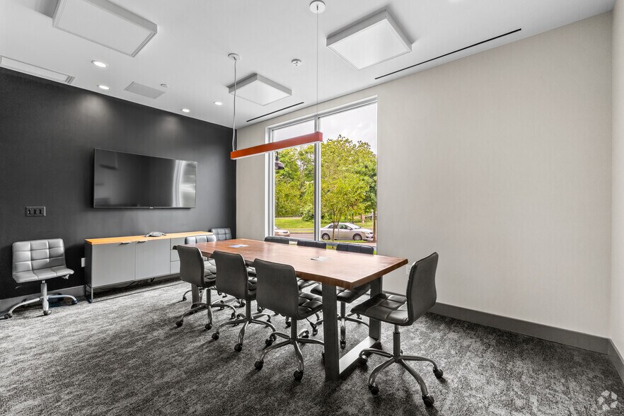 More Photos Of 150 Glover Ave, Norwalk Coworking Space