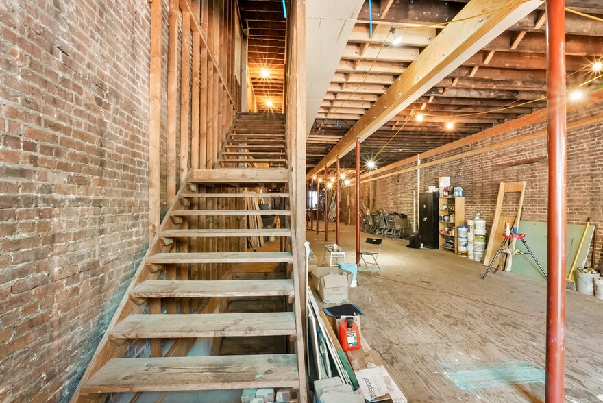 More Photos Of 81 Smith St, Perth Amboy Storefront Retail Residential For Sale