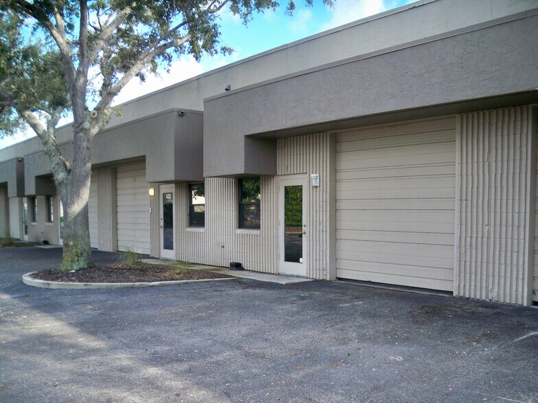 More Photos Of 2900 Horseshoe Dr S, Naples Unknown For Lease
