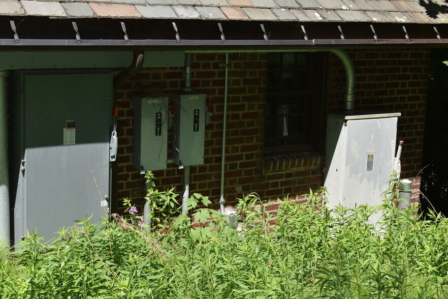 More Photos Of 9 Park Pl, Corning Specialty For Sale