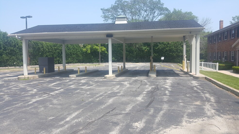 More Photos Of W62N248 Washington Ave, Cedarburg Medical For Lease