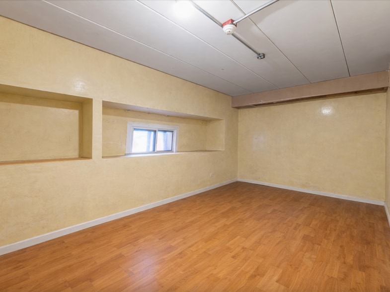 More Photos Of 65 E Sauk Trl, Chicago Heights Auto Repair For Sale