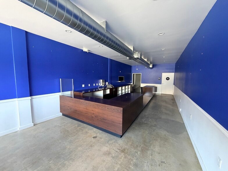More Photos Of 8912-8918 W Pico Blvd, Los Angeles Storefront For Lease
