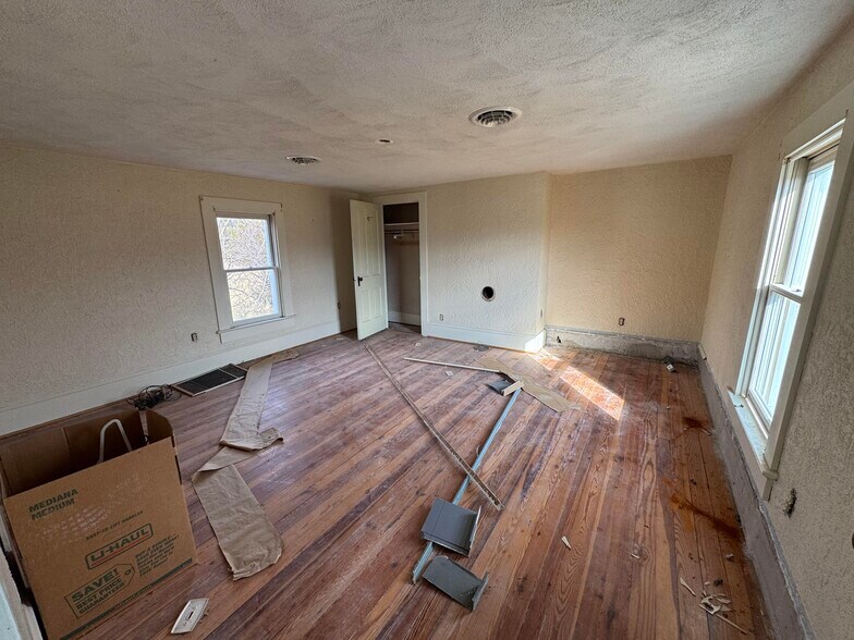 More Photos Of 461 Thunderbird Rd, Bentonville Land For Sale