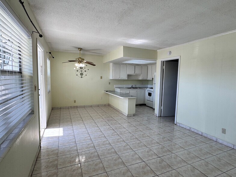 More Photos Of 1655 Florida Mango Rd, West Palm Beach Apartments For Sale