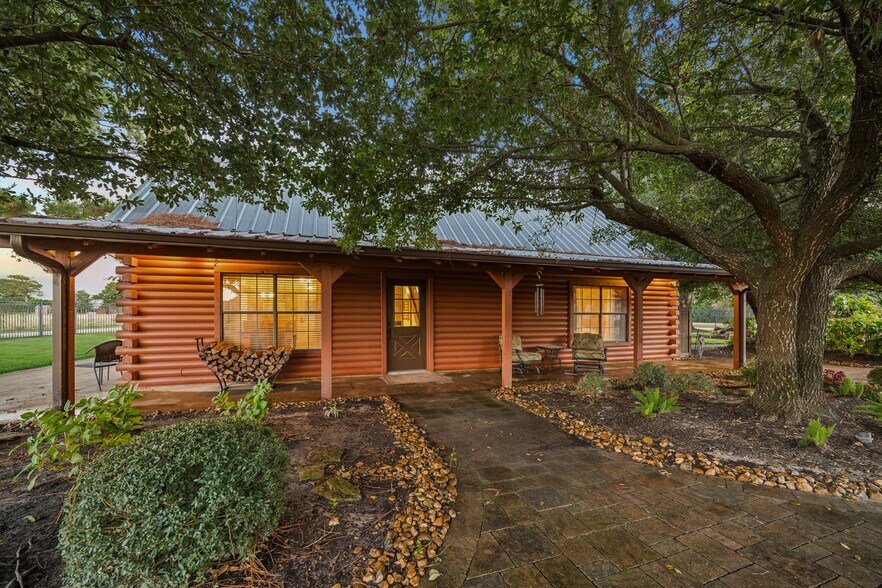 More Photos Of 21538 Mueschke Rd, Tomball Lodge Meeting Hall For Sale
