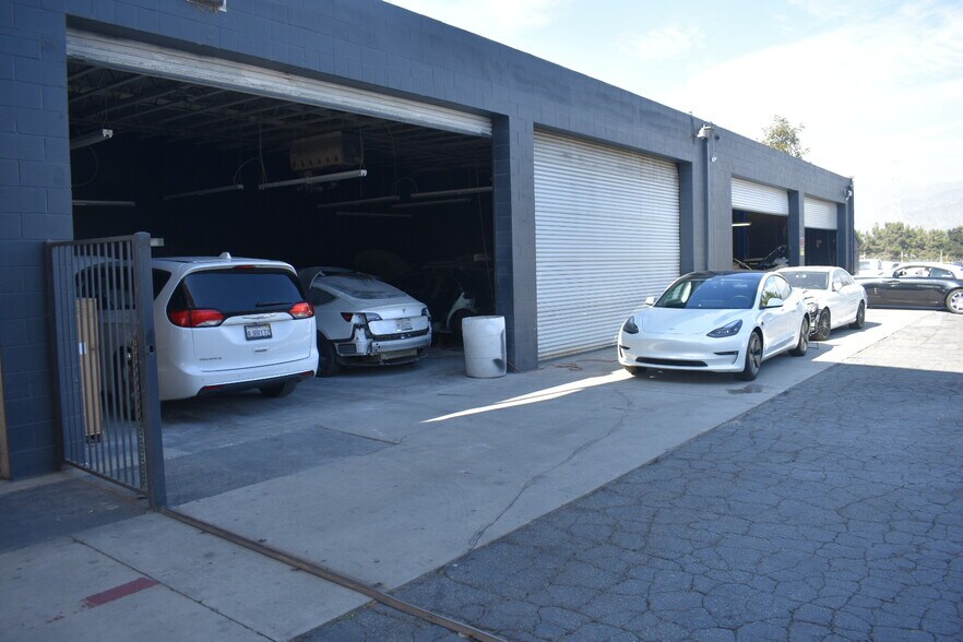 More Photos Of 791 E Arrow Hwy, Azusa Land For Lease