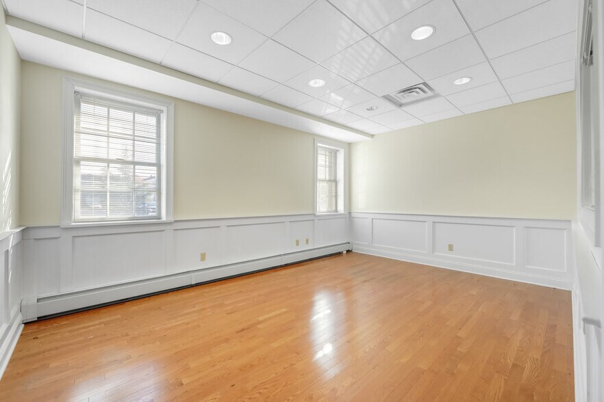 More Photos Of 36 Bergen St, Hackensack Loft Creative Space For Sale