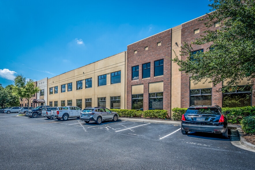 More Photos Of 4969 Centre Pointe Dr, North Charleston Office For Lease