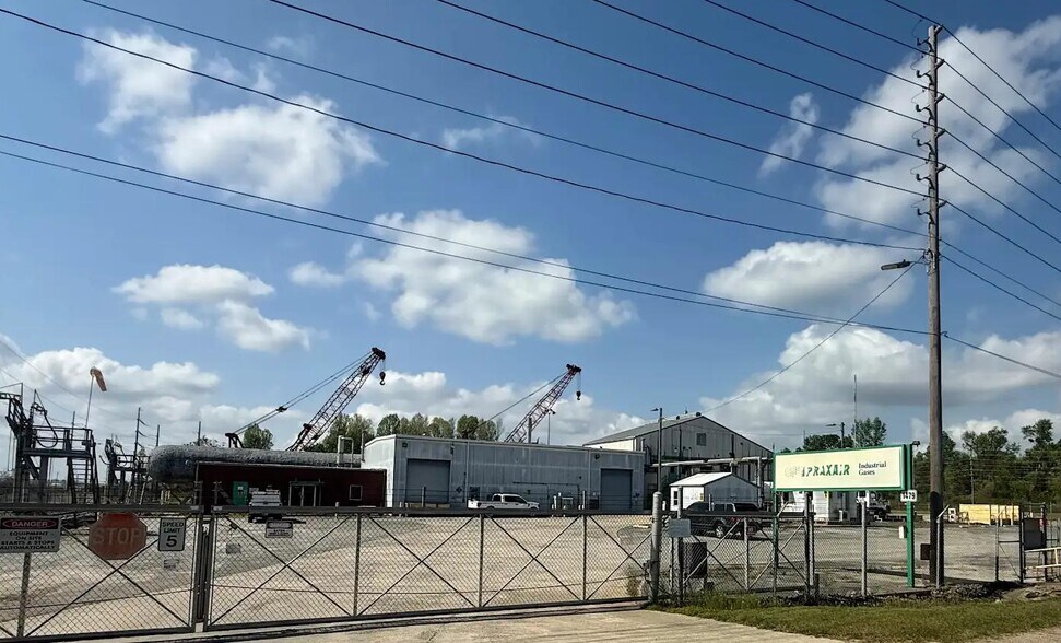 More Photos Of 1510 Columbia Nitrogen, Augusta Warehouse For Lease