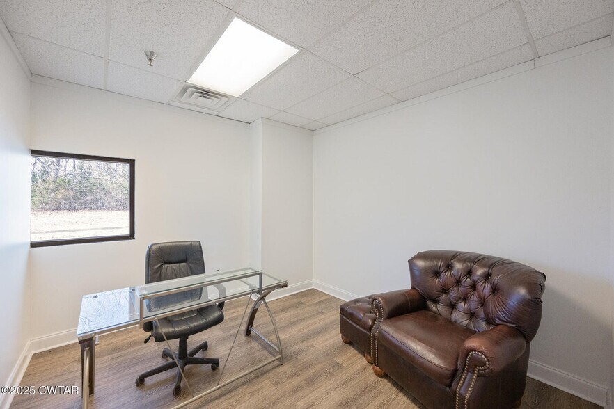 More Photos Of 288 Elliot Power Dr, Lexington Industrial For Sale