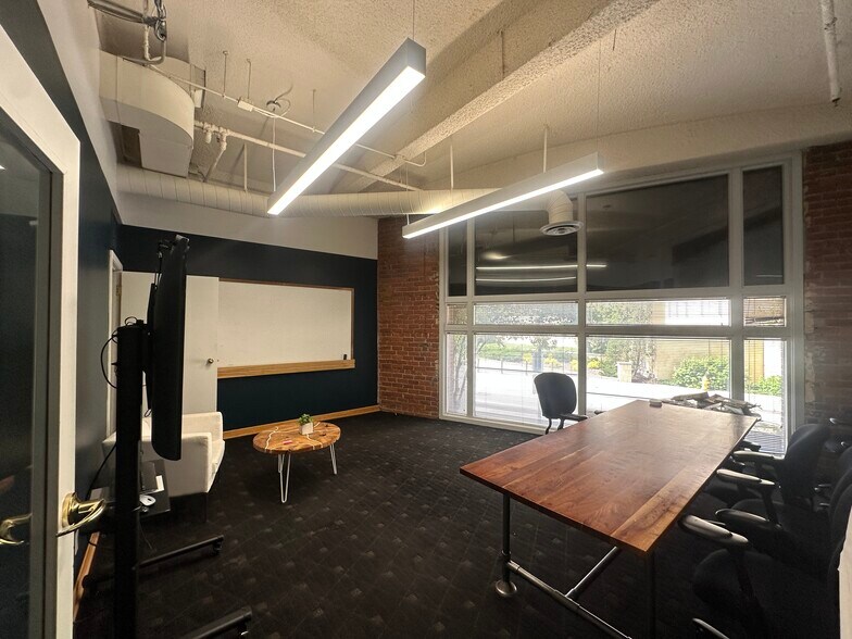 More Photos Of 401 E Court St, Cincinnati Office For Lease