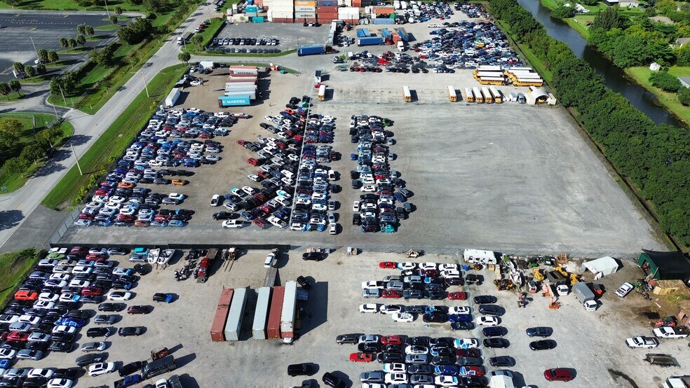 More Photos Of 5980 SW 202 Ave, Pembroke Pines Land For Lease