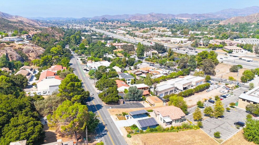 More Photos Of 28215 Agoura Rd, Agoura Hills Office For Sale