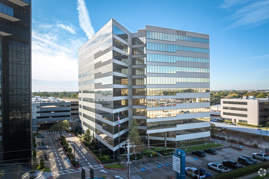 More Photos Of 11767 Katy Fwy, Houston Office For Lease