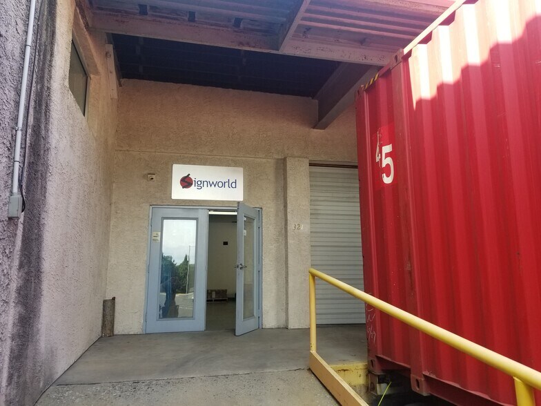 More Photos Of 315-329 E 2nd St, Boyertown Flex For Sale