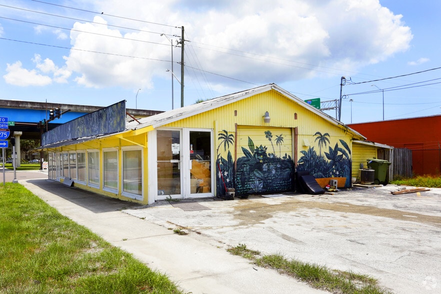 More Photos Of 1601 5th Ave N, Saint Petersburg Storefront Retail Residential For Sale
