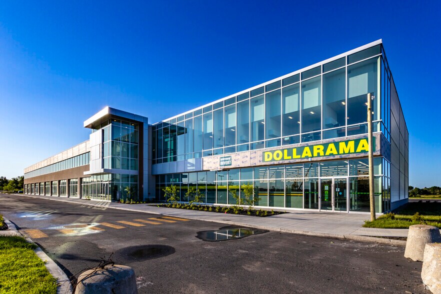 Primary Photo Of 2369 Ch De Chambly, Carignan Unknown For Lease