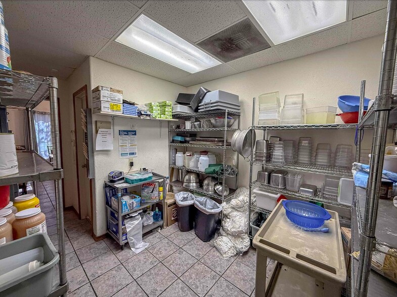 More Photos Of 2203 1st St, Alamogordo General Retail For Sale