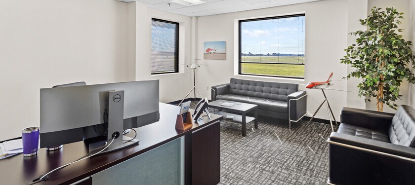 More Photos Of 2000 Brett Rd, New Castle Warehouse For Sale