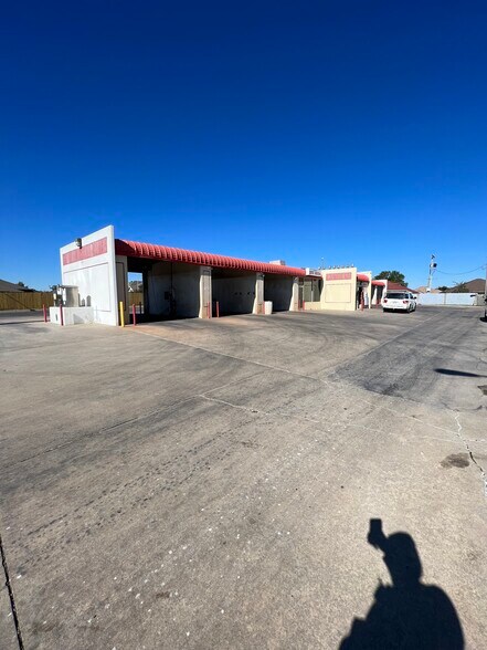 More Photos Of 1617 S Sunnylane Rd, Oklahoma City Carwash For Sale