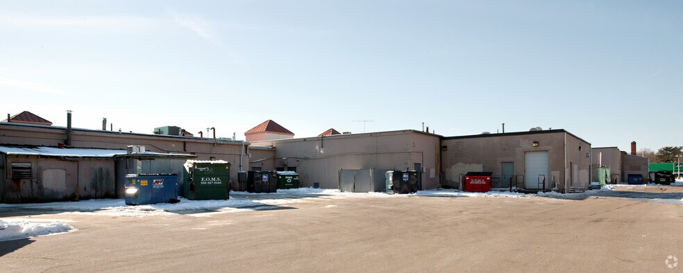 More Photos Of 694-760 Crescent St, Brockton Storefront For Lease