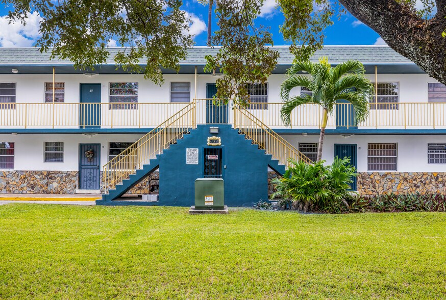 More Photos Of 2629 NW 17th Ave, Miami Apartments For Sale