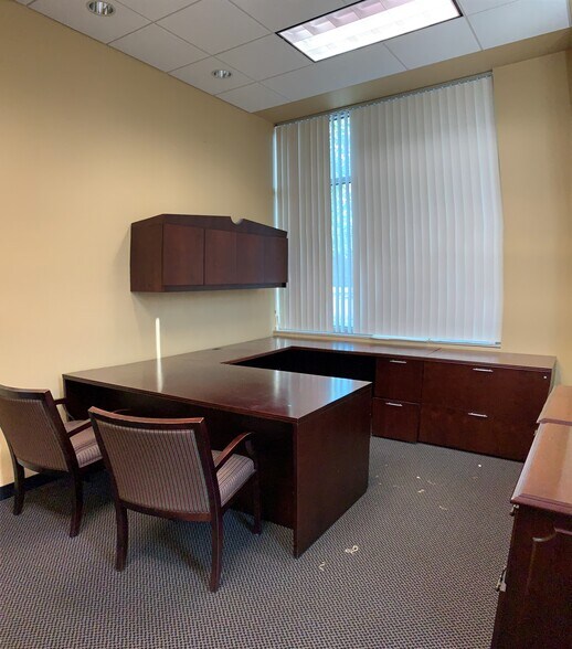 More Photos Of 4100 Corporate Center Dr, Springdale Office For Lease