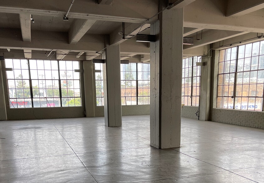 More Photos Of 1500 S Los Angeles St, Los Angeles Loft Creative Space For Lease