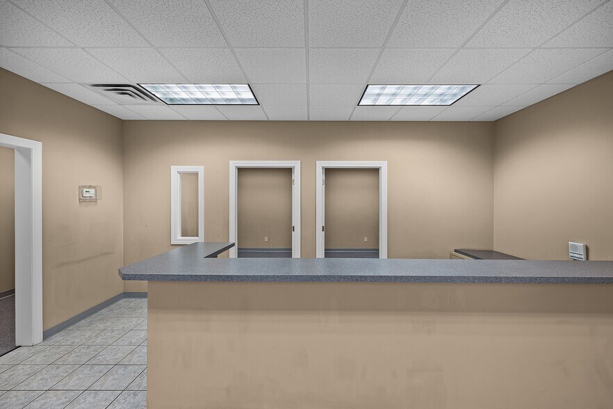 More Photos Of 107 Shannon St, Jackson Office For Sale