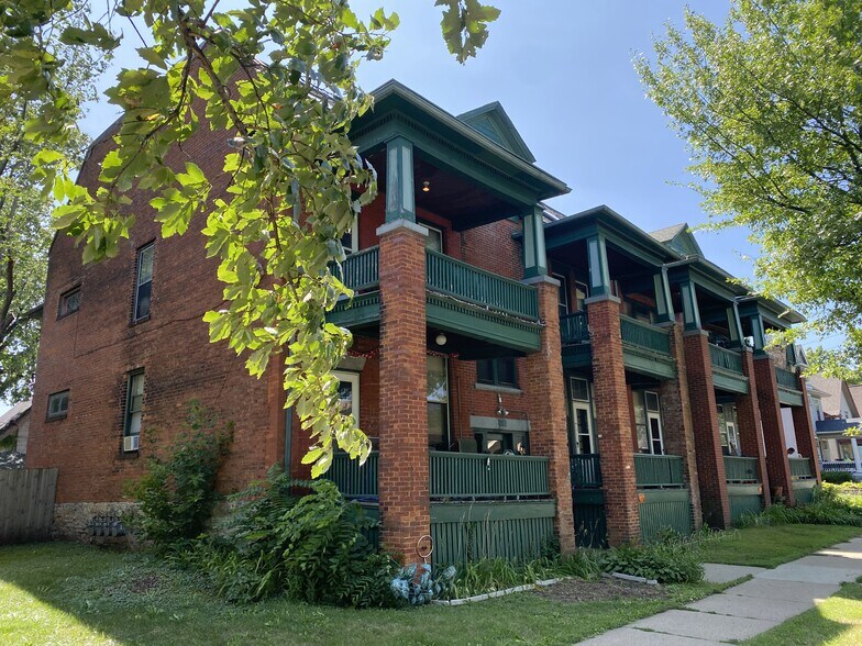 More Photos Of 732 Marshall Ave, Saint Paul Apartments For Sale