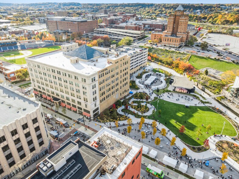 More Photos Of 222 S Main St, Akron Restaurant For Sale