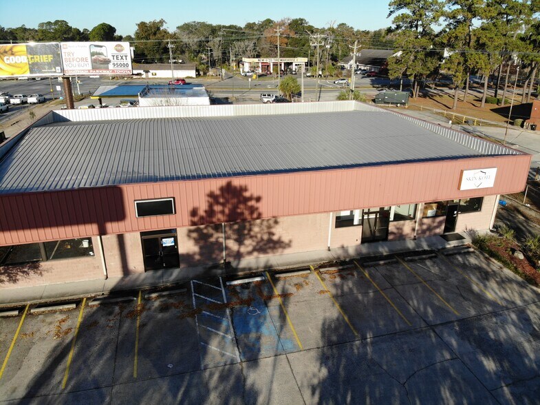 More Photos Of 38 W De Renne Ave, Savannah Unknown For Lease